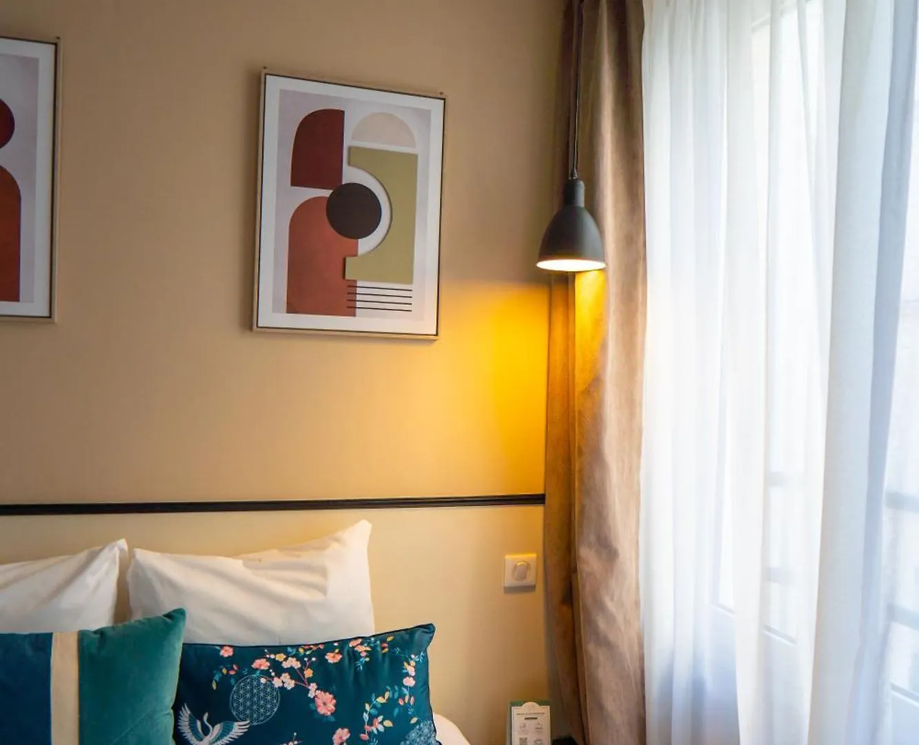 Lilas Blanc Hotel Paris