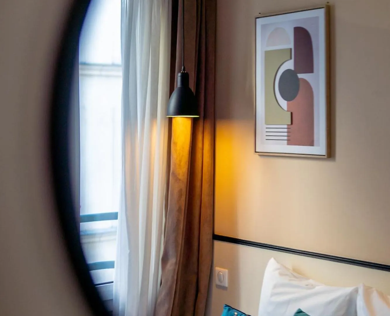 Lilas Blanc Hotel 3*