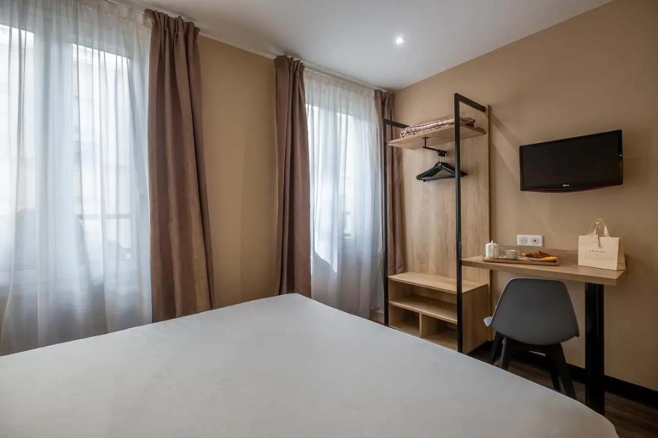 Ξενοδοχείο Lilas Blanc 3*