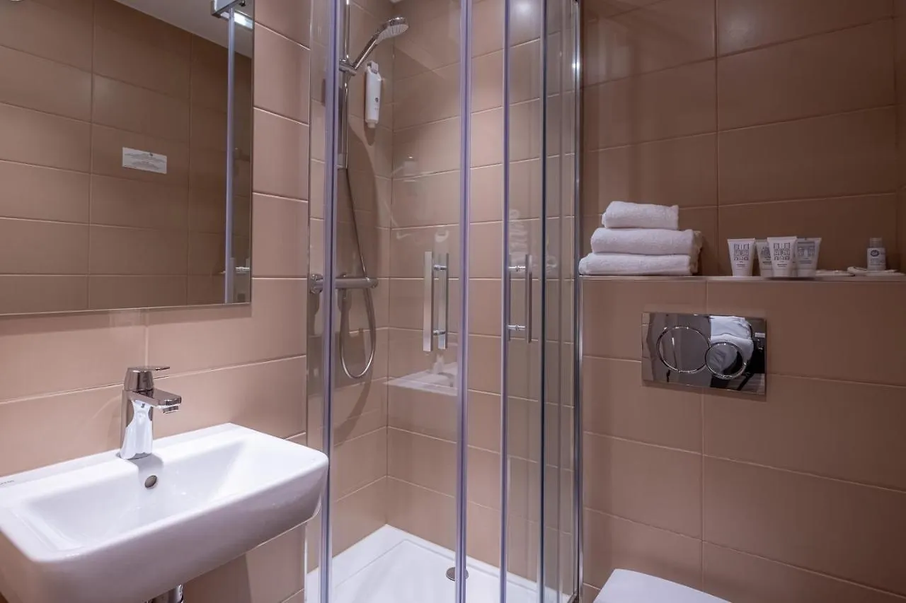 Hotell Lilas Blanc Paris