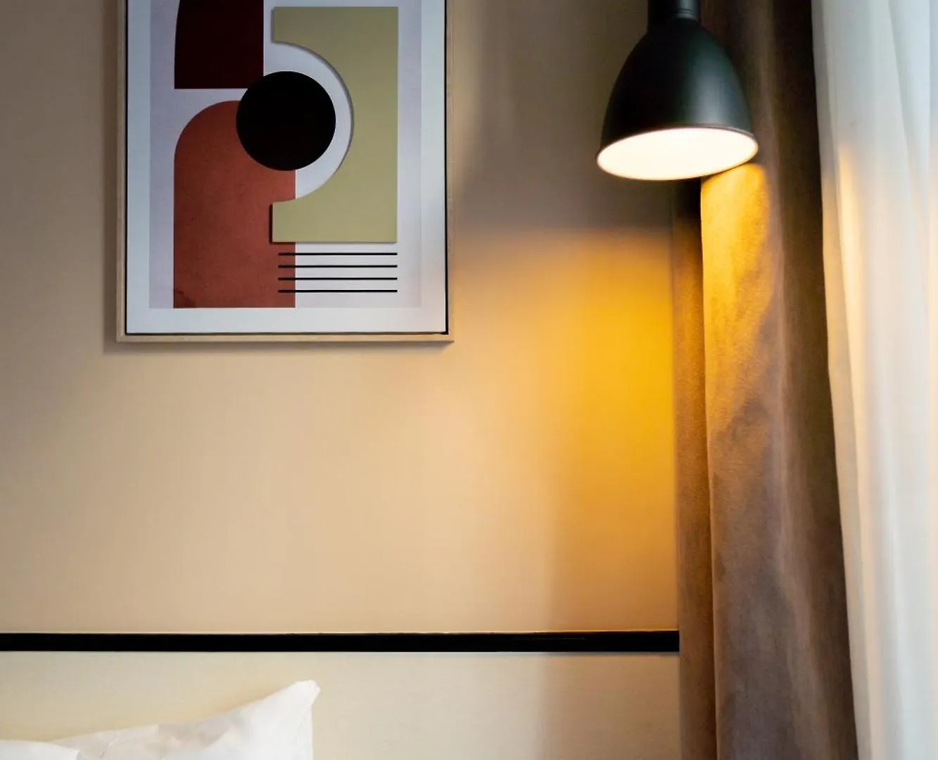 Lilas Blanc Hotell