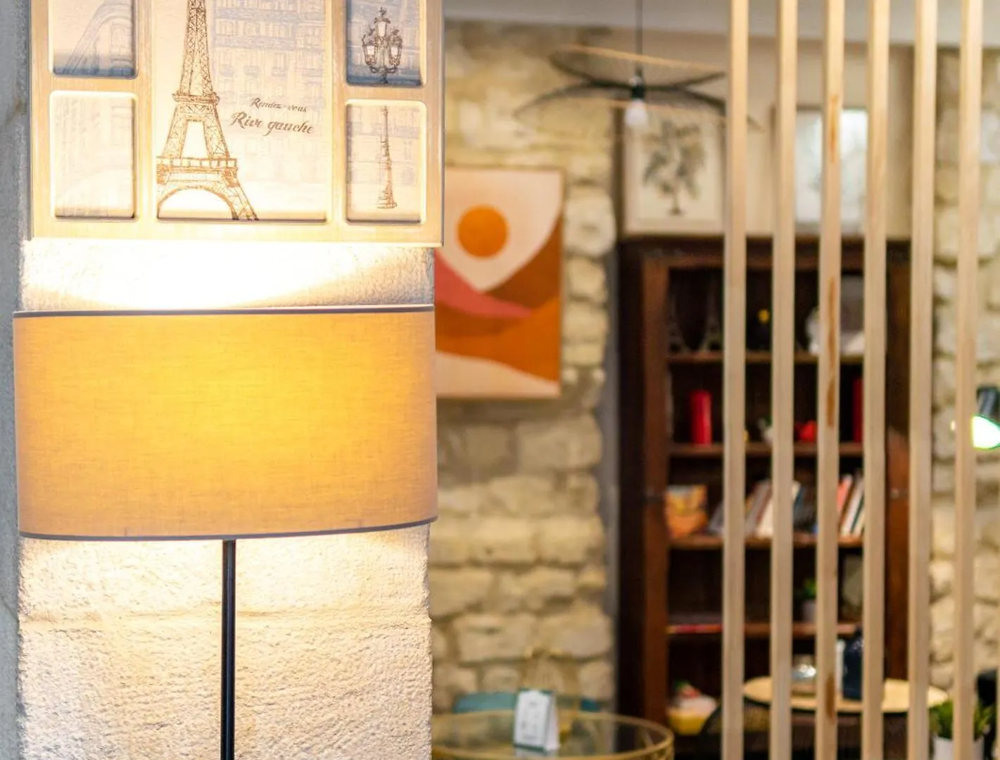 Lilas Blanc Hotell